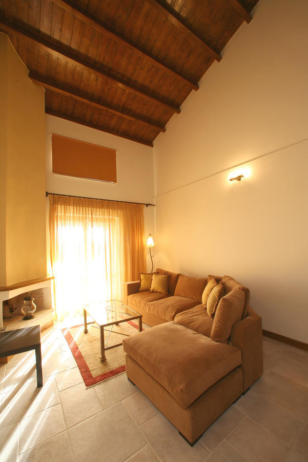 Arhontiko Parnona Karyes Room photo