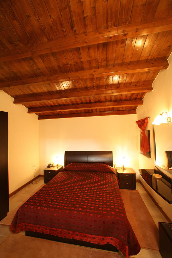 Arhontiko Parnona Karyes Room photo