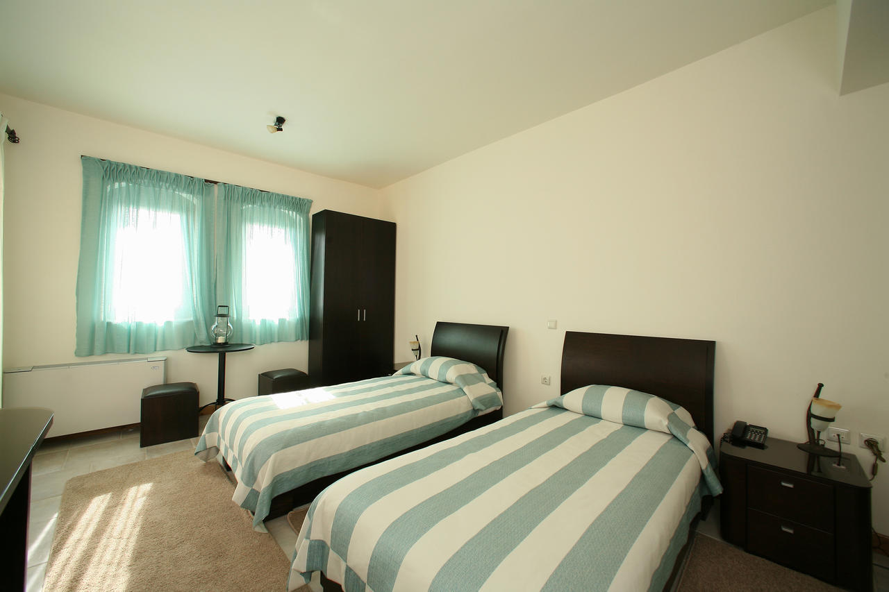 Arhontiko Parnona Karyes Room photo