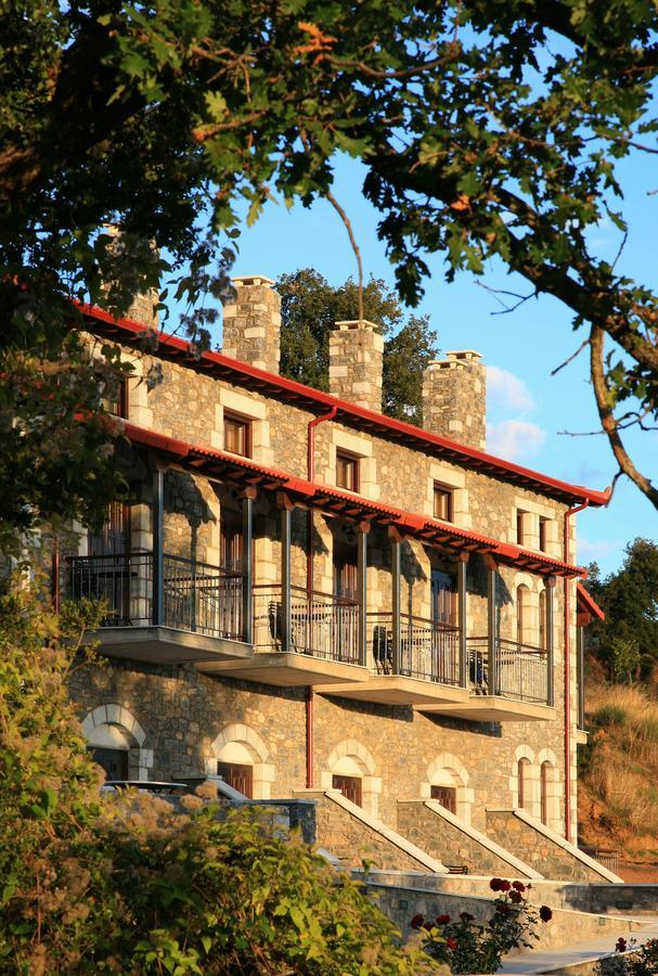 Arhontiko Parnona Karyes Exterior photo